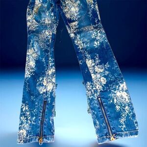 Free People l FP l Printed Jeans l Zip Ankle l 28 EUC